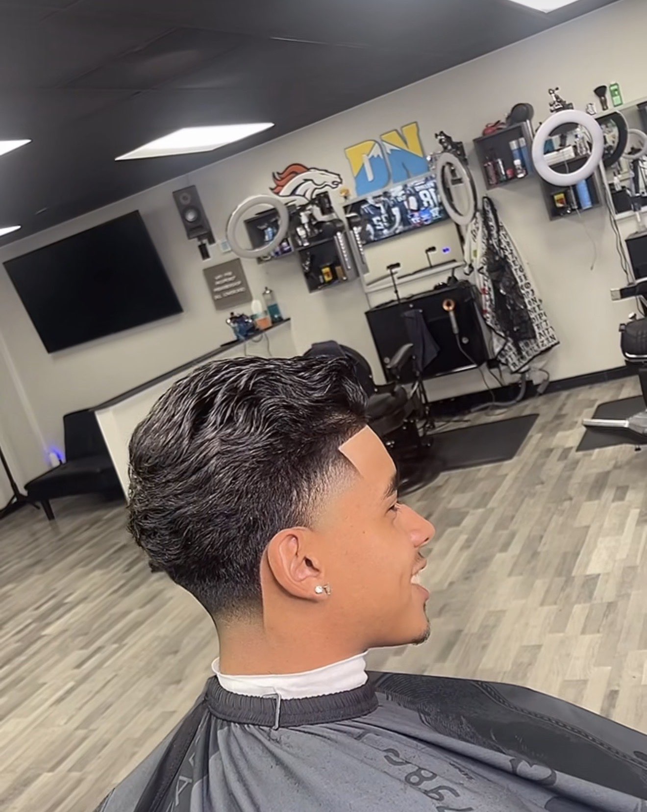 Textured mid fade with sharp lineup at Don Barbas